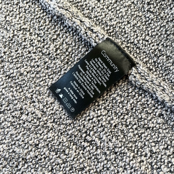 XS S XXS Aritzia Community Vetus Sweater Cardigan - Picture 9 of 13